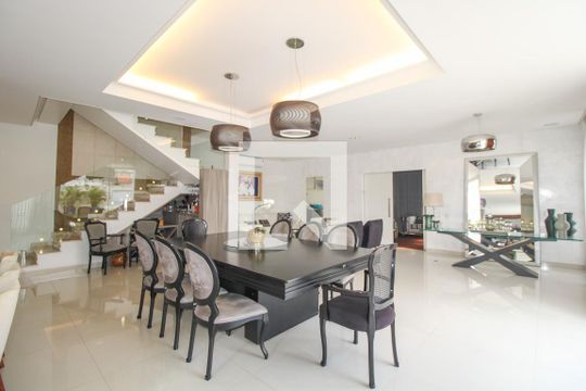Casa à venda com 5 quartos, 330m² em Jardim Quarto Centenário, Campinas