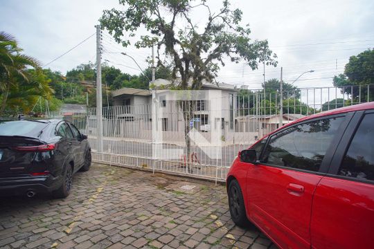 Garagem de apartamento para alugar com 3 quartos, 94m² em Pátria Nova, Novo Hamburgo
