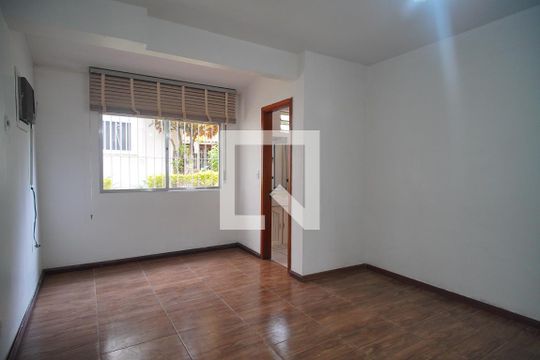 Suíte de apartamento para alugar com 3 quartos, 94m² em Pátria Nova, Novo Hamburgo