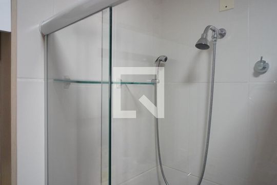 Banheiro Corredor de apartamento à venda com 2 quartos, 57m² em Morro Santana, Porto Alegre