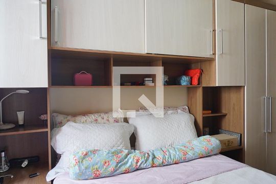 Suíte de apartamento à venda com 2 quartos, 57m² em Morro Santana, Porto Alegre