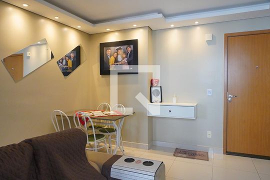 Sala de apartamento à venda com 2 quartos, 57m² em Morro Santana, Porto Alegre