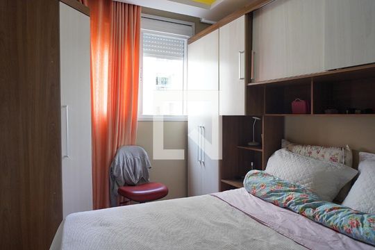 Suíte de apartamento à venda com 2 quartos, 57m² em Morro Santana, Porto Alegre