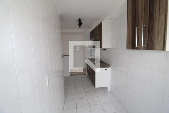 Cozinha de apartamento para alugar com 2 quartos, 55m² em Lauzane Paulista, São Paulo