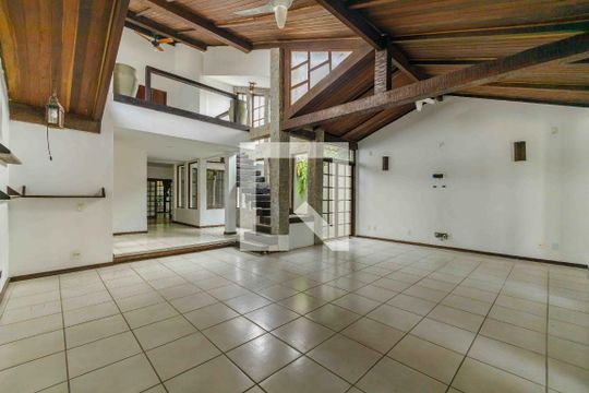 Casa de Condomínio à venda com 4 quartos, 469m² em Barra da Tijuca, Rio de Janeiro