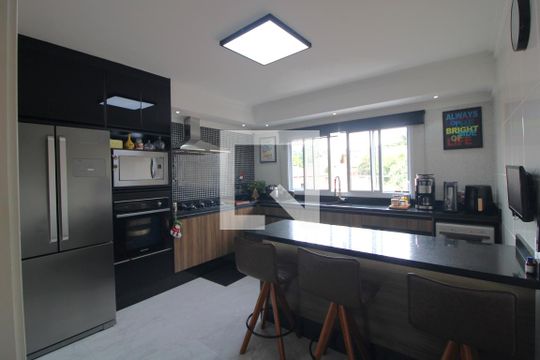 Cozinha de casa à venda com 3 quartos, 116m² em Vila Sao Paulo, São Paulo