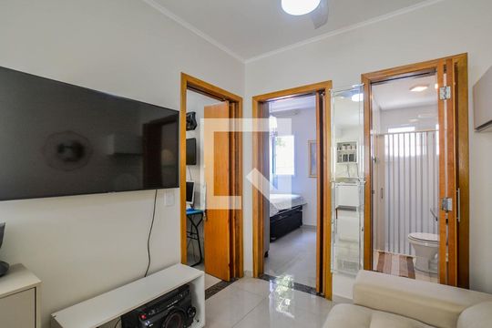 Sala de apartamento à venda com 2 quartos, 48m² em Vila Marina, Santo André