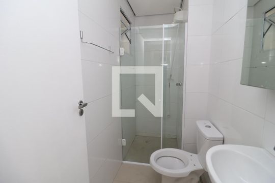 Banheiro de apartamento para alugar com 2 quartos, 45m² em Chácara Santo Antônio (zona Leste), São Paulo