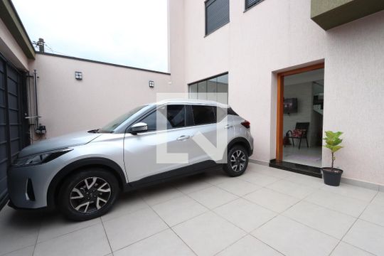 Garagem de casa à venda com 3 quartos, 110m² em Vila Macedopolis, São Paulo