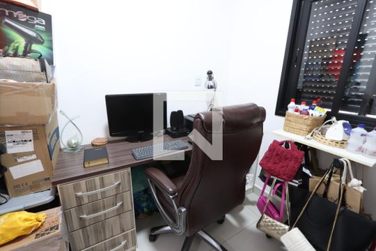 Quarto 3 de casa à venda com 3 quartos, 110m² em Vila Macedopolis, São Paulo