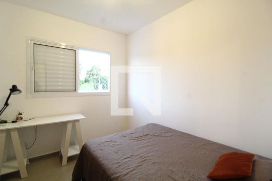 Quarto 1 - Suíte de casa de condomínio para alugar com 3 quartos, 82m² em Granja Marileusa, Uberlândia