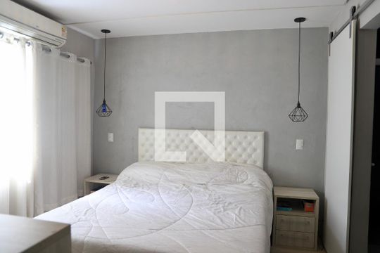 Suíte 1 de casa de condomínio à venda com 2 quartos, 150m² em Parque Imperial, São Paulo