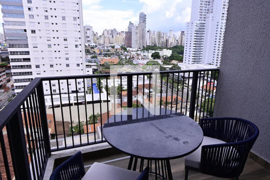 Varanda - Quarto de apartamento para alugar com 1 quarto, 45m² em Setor Bueno, Goiânia