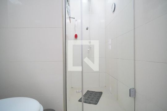 Banheiro Corredor de apartamento para alugar com 2 quartos, 60m² em Parque Santa Fé, Porto Alegre