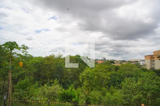Quarto 1 - Vista de apartamento para alugar com 2 quartos, 60m² em Parque Santa Fé, Porto Alegre