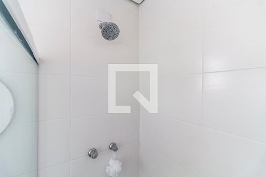 Banheiro de apartamento à venda com 1 quarto, 64m² em Jardim Paulista, São Paulo