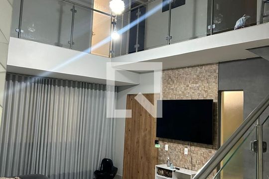 Corredor de casa à venda com 4 quartos, 200m² em Tropical, Contagem
