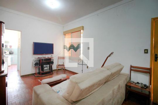 Casa à venda com 2 quartos, 250m² em Sagrada Família, Belo Horizonte