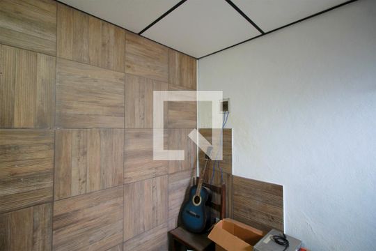 Escritório 1 de casa à venda com 2 quartos, 250m² em Sagrada Família, Belo Horizonte