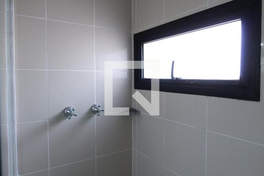Banheiro da Suíte de apartamento para alugar com 1 quarto, 45m² em Vila Olímpia, São Paulo
