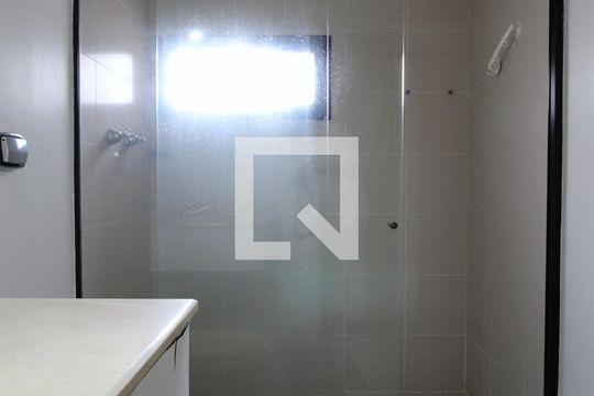 Banheiro da Suíte de apartamento para alugar com 1 quarto, 45m² em Vila Olímpia, São Paulo