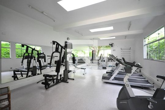 Academia de apartamento à venda com 4 quartos, 200m² em Vila Suzana, São Paulo
