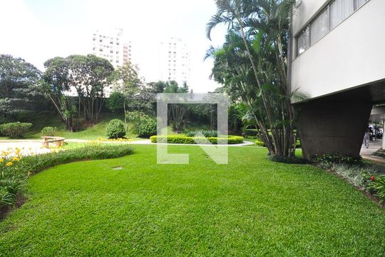 Jardim de apartamento à venda com 4 quartos, 200m² em Vila Suzana, São Paulo