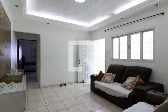 Sala de casa para alugar com 2 quartos, 129m² em Cidade Líder, São Paulo