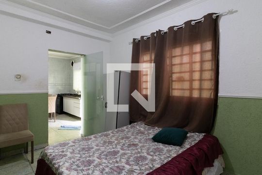 Quarto 1 de casa para alugar com 2 quartos, 129m² em Cidade Líder, São Paulo