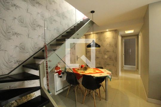 Sala 1 de apartamento à venda com 2 quartos, 160m² em Freguesia (jacarepaguá), Rio de Janeiro