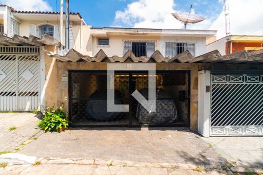 Fachada de casa para alugar com 4 quartos, 160m² em Parque Jabaquara, São Paulo