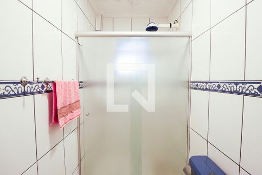 Banheiro Social - Casa 1 de casa à venda com 5 quartos, 105m² em Vila Prado, São Paulo