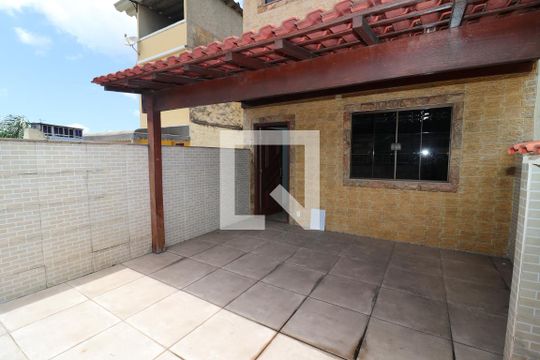 Varanda de casa de condomínio à venda com 3 quartos, 300m² em Jardim Guanabara, Rio de Janeiro
