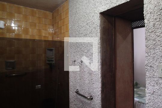 Banheiro da Suite de casa à venda com 4 quartos, 435m² em Indaiá, Belo Horizonte