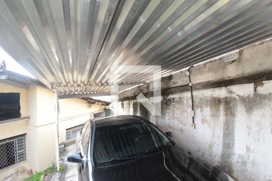 Garagem de casa à venda com 4 quartos, 435m² em Indaiá, Belo Horizonte