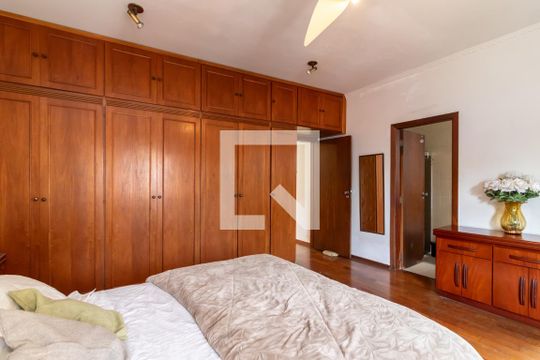 Suíte de casa à venda com 5 quartos, 400m² em Santana, São Paulo