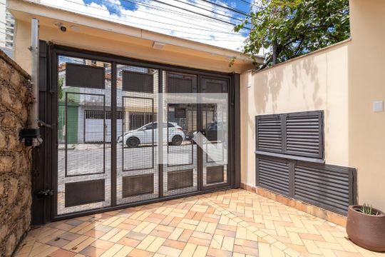 Garagem de casa à venda com 5 quartos, 400m² em Santana, São Paulo