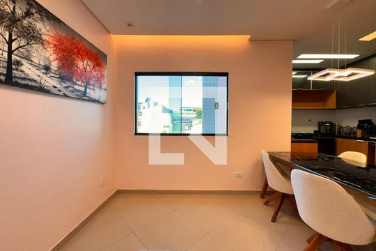 Sala de apartamento à venda com 2 quartos, 110m² em Vila Curuçá, Santo André