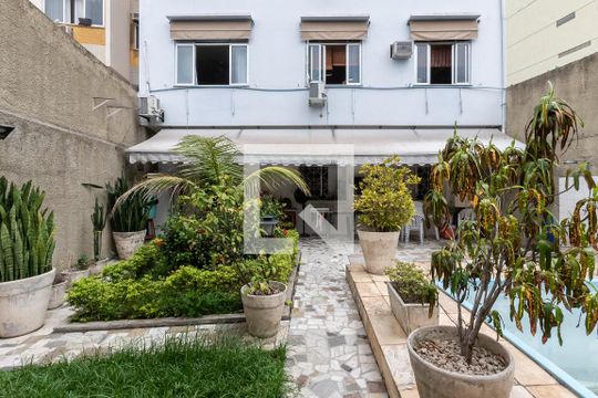 Varanda de apartamento à venda com 2 quartos, 60m² em Grajaú, Rio de Janeiro