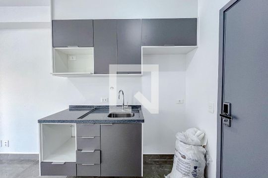 Cozinha de kitnet/studio à venda com 1 quarto, 25m² em Vila Mariana, São Paulo