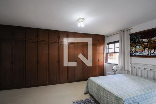 Suíte 2 de casa à venda com 3 quartos, 267m² em Jardim Maria Adelaide, São Bernardo do Campo