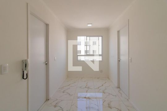 Sala de apartamento à venda com 2 quartos, 36m² em Vila das Bandeiras, Guarulhos