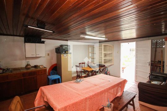 Varanda de casa à venda com 3 quartos, 580m² em Nonoai, Porto Alegre