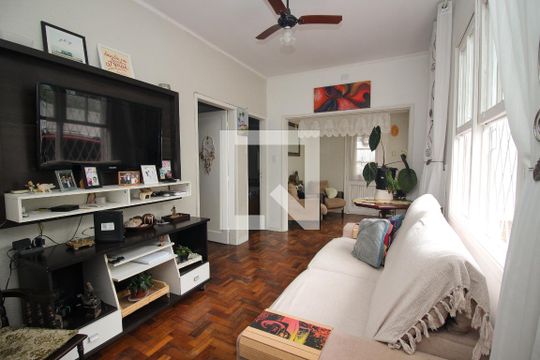 Casa à venda com 3 quartos, 580m² em Nonoai, Porto Alegre
