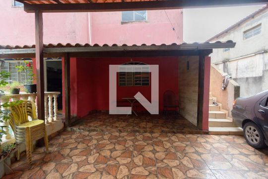 Garagem 1 de casa à venda com 5 quartos, 200m² em Nossa Senhora do Carmo, Contagem