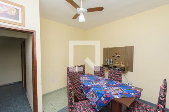 Sala de Jantar de casa à venda com 5 quartos, 200m² em Nossa Senhora do Carmo, Contagem