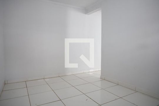 Quarto de casa para alugar com 2 quartos, 70m² em Parque Amazonia, Goiânia