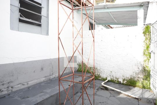 Área Externa de casa para alugar com 2 quartos, 70m² em Parque Amazonia, Goiânia