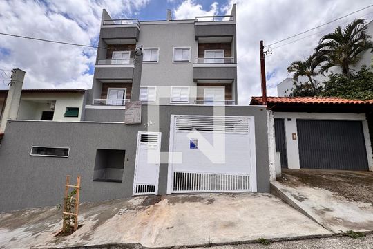 Fachada + plaquinha de apartamento à venda com 2 quartos, 94m² em Parque das Nações, Santo André