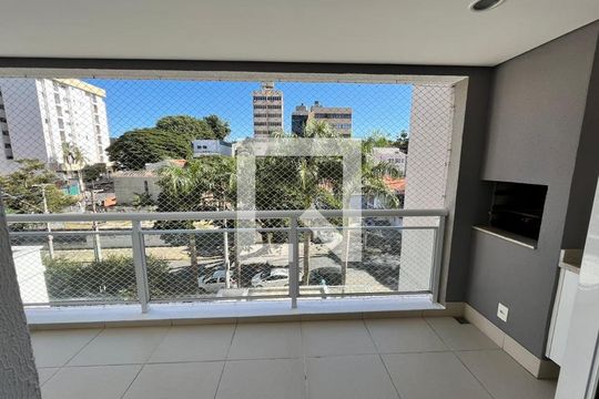 varanda de apartamento para alugar com 3 quartos, 108m² em Centro, Campinas